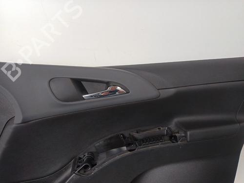 Forreste højre beklædning OPEL MERIVA B MPV (S10)  | BP30042305C59 