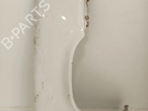 Used Right front fenders RENAULT RAPID Box Body/MPV (F40_, G40_) [1985-2001]  30042624