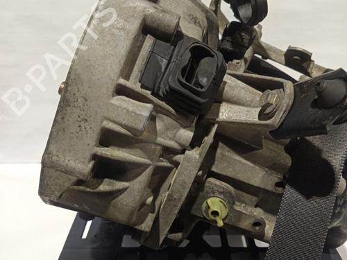 Gearbox RENAULT CLIO II Hatchback Van (SB0/1/2_)  | BP30042854M3
