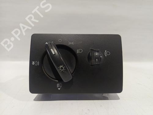 Used Headlight switch FORD FOCUS II Turnier (DA_, FFS, DS) [2004-2012]  30042891