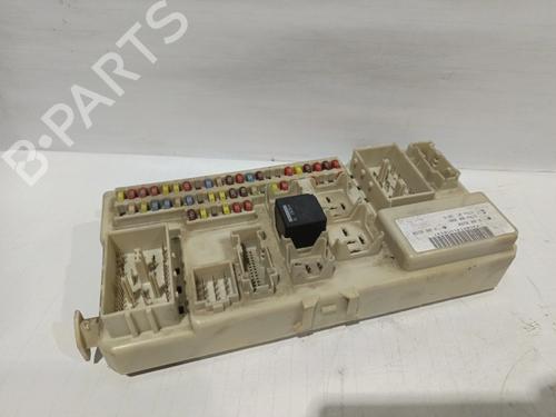 Zekeringkast FORD FOCUS II Turnier (DA_, FFS, DS) [2004-2012]  30042947