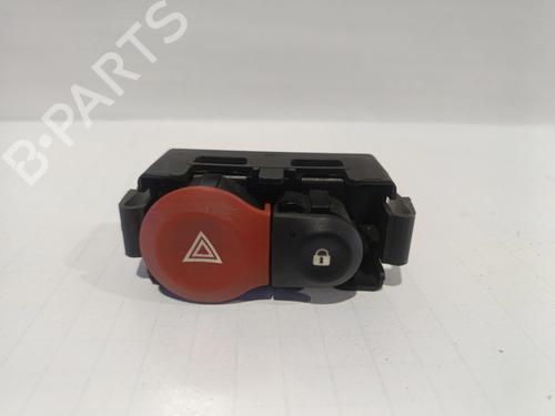 Used Warning switch RENAULT CLIO III (BR0/1, CR0/1) [2005-2014]  30043060