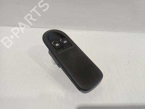 Used Left front window switch RENAULT CLIO III (BR0/1, CR0/1) [2005-2014]  30043083