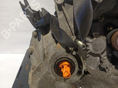 Gearbox RENAULT CLIO III (BR0/1, CR0/1) | BP30043042M3