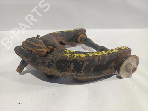 Venstre fortil bærearm MITSUBISHI PAJERO II (V3_W, V2_W, V4_W, V5_W) 2.5 TD 4WD (V24W) | BP30043167M12 