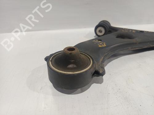 Højre fortil bærearm OPEL CORSA E Hatchback Van (X15)  | BP30043203M13 