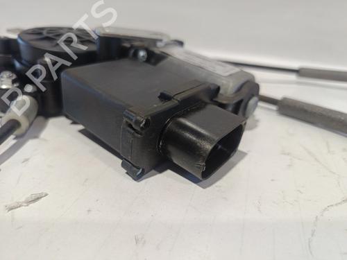 Rudehejsemekanisme Højre foran VW POLO (6N2)  | BP30043502C23 