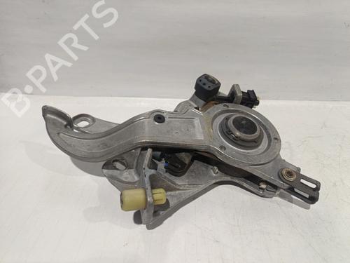 Used Hand brake MERCEDES-BENZ E-CLASS (W211) E 320 CDI 4-matic (211.089) (224 hp) 30309282