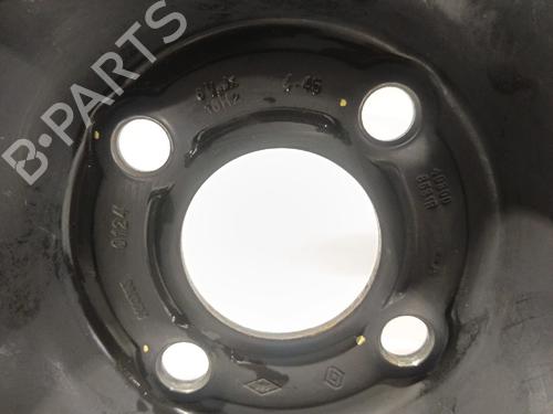 Fælk DACIA SANDERO III 1.0 TCe 100 | BP30356470C45