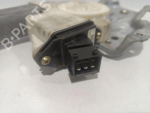 Rudehejsemekanisme venstre bagtil TOYOTA COROLLA (_E12_) | BP30384076C24