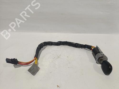 Used Ignition barrel RENAULT LAGUNA I Grandtour (K56_) [1995-2002]  30438574
