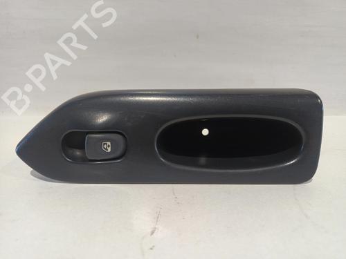 Used Left rear window switch RENAULT LAGUNA I Grandtour (K56_) [1995-2002]  30438568