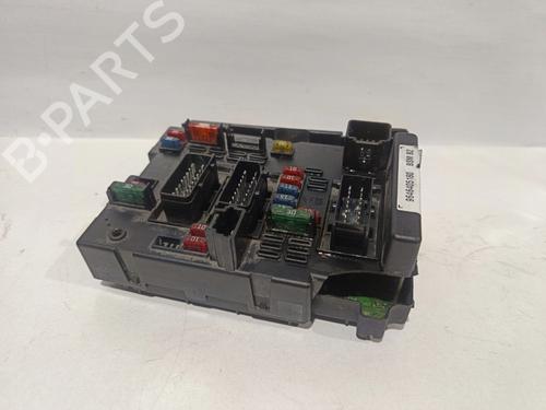 Used Fuse box PEUGEOT 307 Break (3E) [2002-2009]  30452966