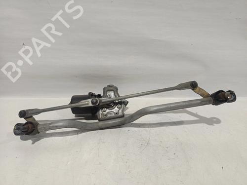 Used Front wiper motor RENAULT CLIO II (BB_, CB_) [1998-2016]  30528946