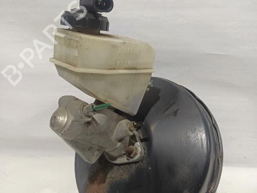 Used Servo brake RENAULT CLIO II (BB_, CB_) [1998-2016]  30529352