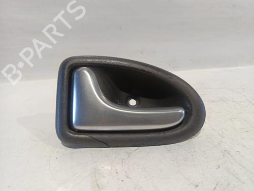 Used Front left interior door handle RENAULT CLIO II (BB_, CB_) [1998-2016]  30571668