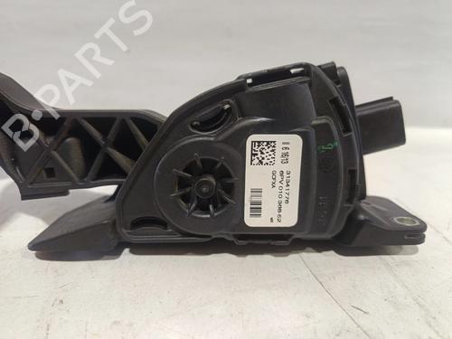 Pedał VOLVO V40 Hatchback Van (525) | BP30746835I4