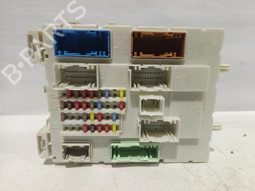 Used Fuse box VOLVO V40 Hatchback Van (525) [2013-2015]  30749923