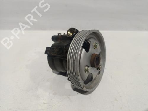 Used Steering pump RENAULT CLIO II (BB_, CB_) [1998-2016]  30831297
