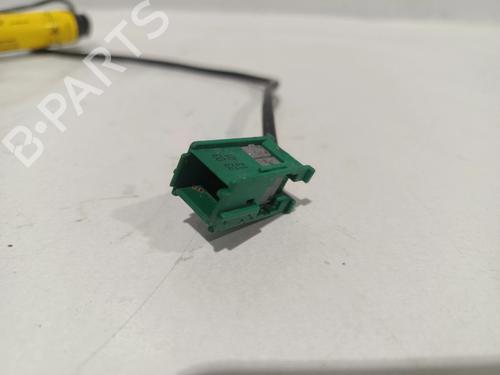 Front right belt tensioner OPEL CORSA C (X01) | BP30846556C88