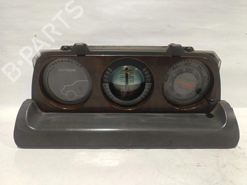 Used Display monitor MITSUBISHI PAJERO II (V3_W, V2_W, V4_W, V5_W) 2.5 TD 4WD (V24W) (99 hp) 30883364