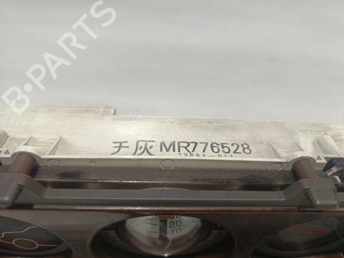 Display monitor MITSUBISHI PAJERO II (V3_W, V2_W, V4_W, V5_W) 2.5 TD 4WD (V24W) | BP30883364C48