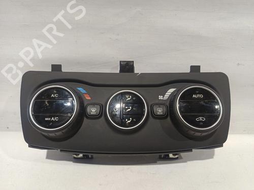 climate-control-fiat-tipo-estate-356_-357_-2016-30939067 main image