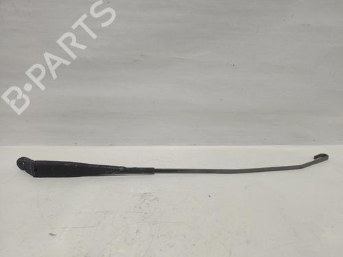 Used Front windshield wiper arm MERCEDES-BENZ VITO Van (W638) [1997-2003]  30936931