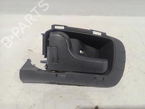 Used Front left interior door handle MERCEDES-BENZ VITO Van (W638) [1997-2003]  30929893