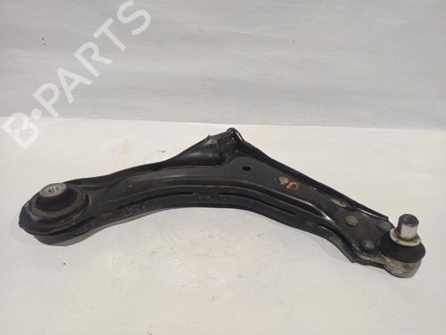 Used Right front suspension arm MERCEDES-BENZ VITO Van (W638) [1997-2003]  30913648
