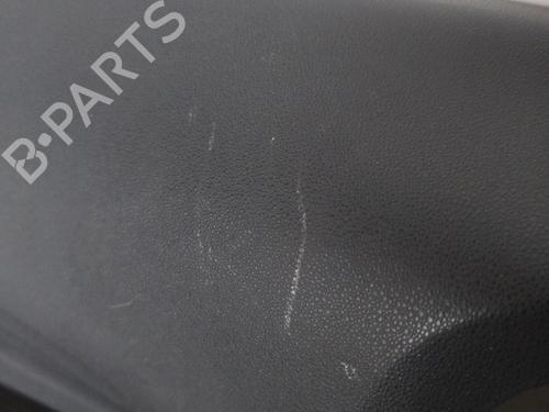 Høyre frontpanel CITROËN C4 CACTUS | BP30853618C59