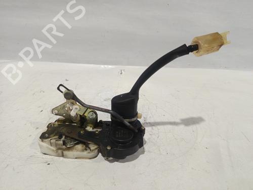 Fechadura trás direita ROVER 200 I Saloon (XH) 213 S (73 hp) 31118233