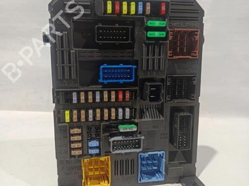 Used Fuse box CITROËN C4 SPACETOURER (3D_) 1.5 BlueHDi 130 (131 hp) 31215487