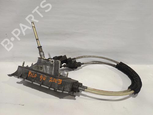 Palanca de cambios VW POLO IV (9N_, 9A_) 1.4 TDI (80 hp) 31247027