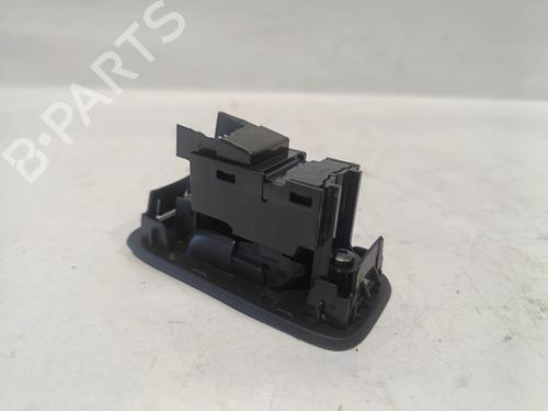 Right rear window switch VOLVO V40 Hatchback Van (525) | BP31252888I28