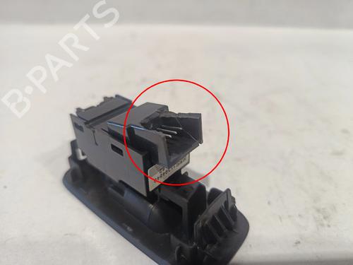 Right rear window switch VOLVO V40 Hatchback Van (525) | BP31252888I28