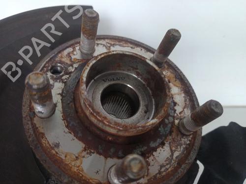 Right front steering knuckle VOLVO V40 Hatchback Van (525) | BP30970746M26