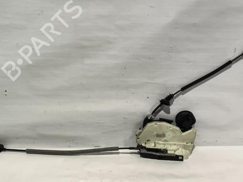 Venstre bagtil lås VW GOLF VI (5K1) 1.6 TDI (105 hp) 31363383