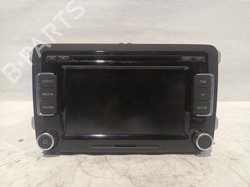 Used Radio VW GOLF VI (5K1) 1.6 TDI (105 hp) 31378158