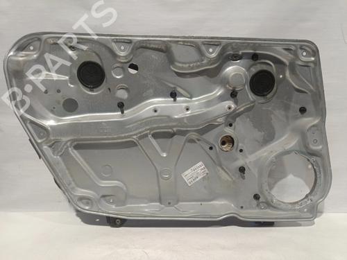 Alzavetro anteriore sinistro VW PASSAT B5.5 Variant (3B6) 1.9 TDI (130 hp) 31381583