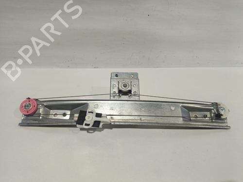 Rudehejsemekanisme Højre bagtil OPEL CORSA E (X15) 1.3 CDTI (08, 68) (95 hp) 31621651