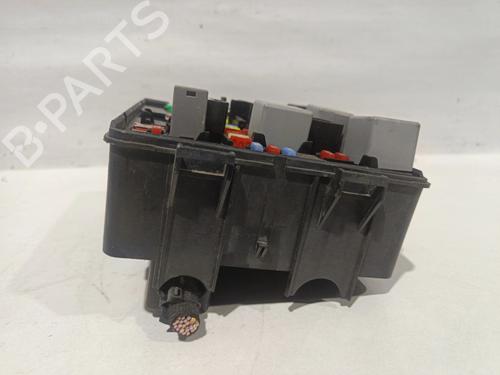 Fuse box OPEL CORSA E (X15) 1.3 CDTI (08, 68) | BP31572873E1