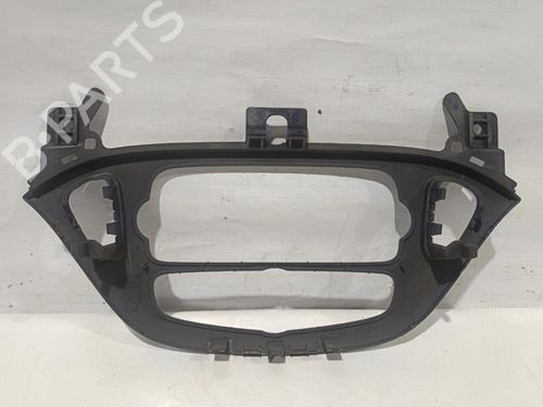 Andre OPEL CORSA E (X15) 1.3 CDTI (08, 68) | BP31572858O1