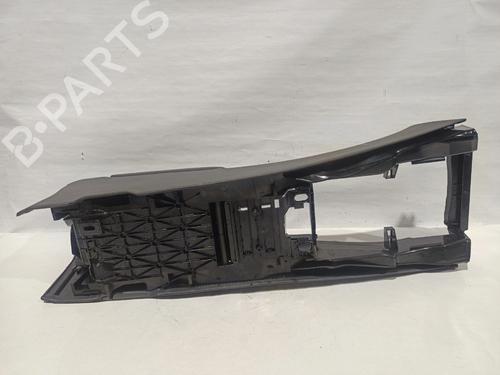 Armrest / Center console MERCEDES-BENZ C-CLASS (W203) C 200 CDI (203.007) | BP31574131I20 