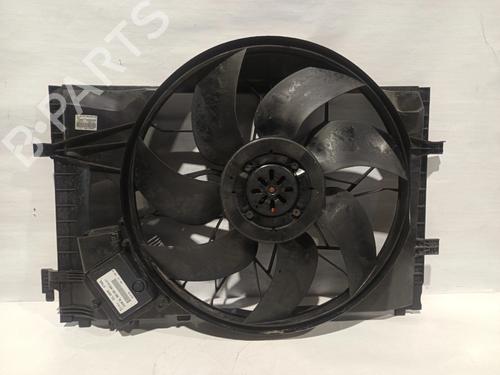 Used Radiator fan MERCEDES-BENZ C-CLASS (W203) C 200 CDI (203.007) (122 hp) 31574135