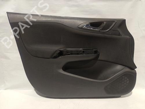 Forreste venstre beklædning OPEL CORSA E (X15) 1.3 CDTI (08, 68) (95 hp) 31382947