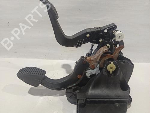 Pedal OPEL CORSA E (X15) 1.3 CDTI (08, 68) | BP31574095I4