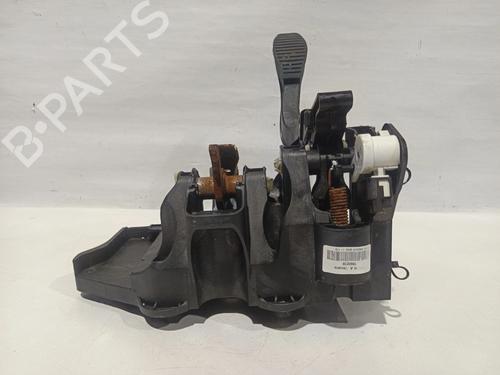 Pedal OPEL CORSA E (X15) 1.3 CDTI (08, 68) | BP31574095I4