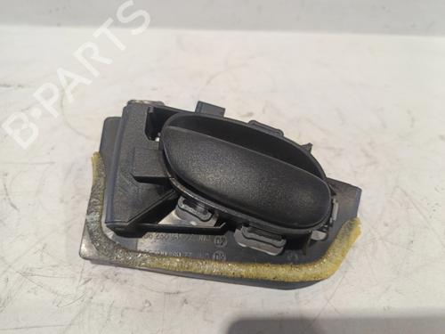 Used Front left interior door handle PEUGEOT 206 Hatchback (2A/C) 1.4 HDi eco 70 (68 hp) 31667645