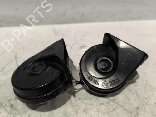 Used Horn RENAULT LAGUNA II (BG0/1_) 1.9 dCi (BG08, BG0G) (120 hp) 31631798